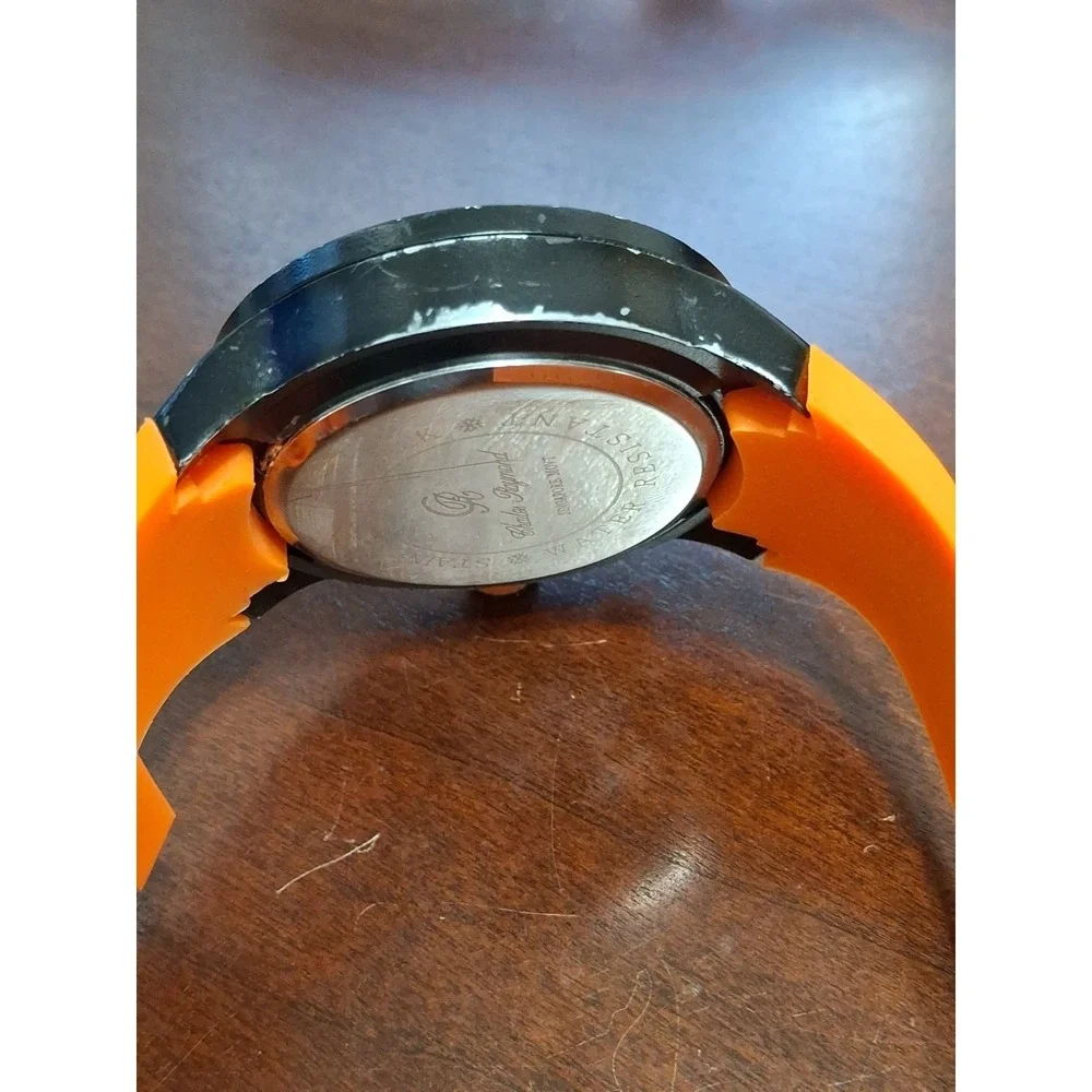 Charles Raymond Mens 48mm Orange & Black Silicone Fashion Sports Watch. Pre-worn